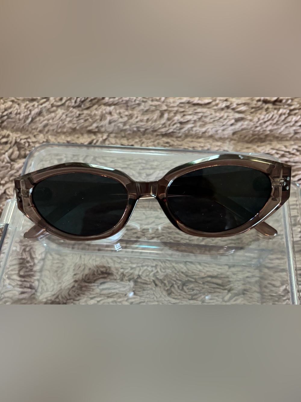 Retro Brown Cat-Eye Sunglasses for Women